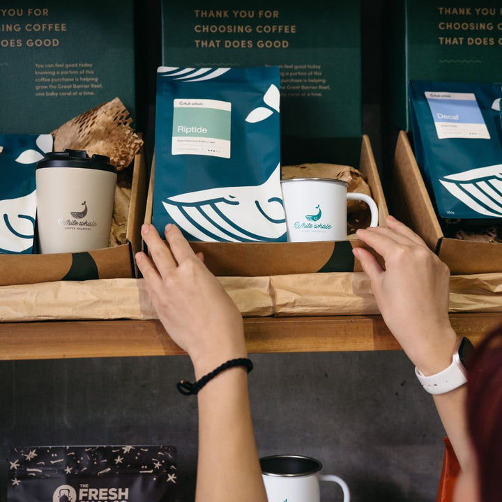 Coffee & Enamel Mug Gift Box